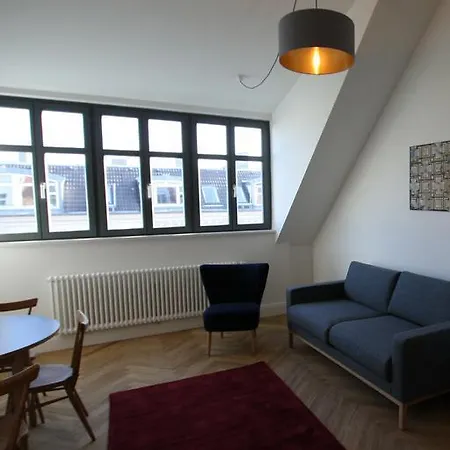 Base - Kreuzberg Apartment *